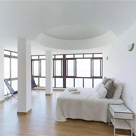 Appartamento 7005 Penthouse Very Spacious, High Standard, 3 Bed *