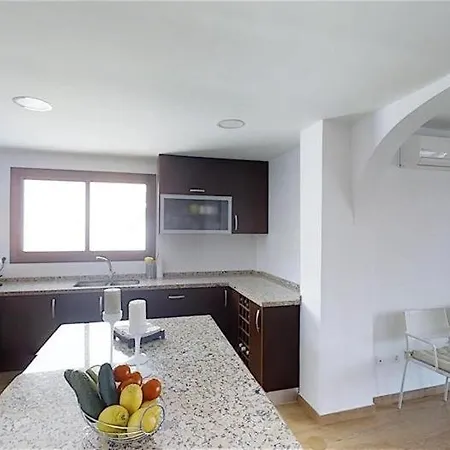 Appartamento 7005 Penthouse Very Spacious, High Standard, 3 Bed *