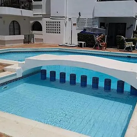 7005 Penthouse Very Spacious, High Standard, 3 Bed *